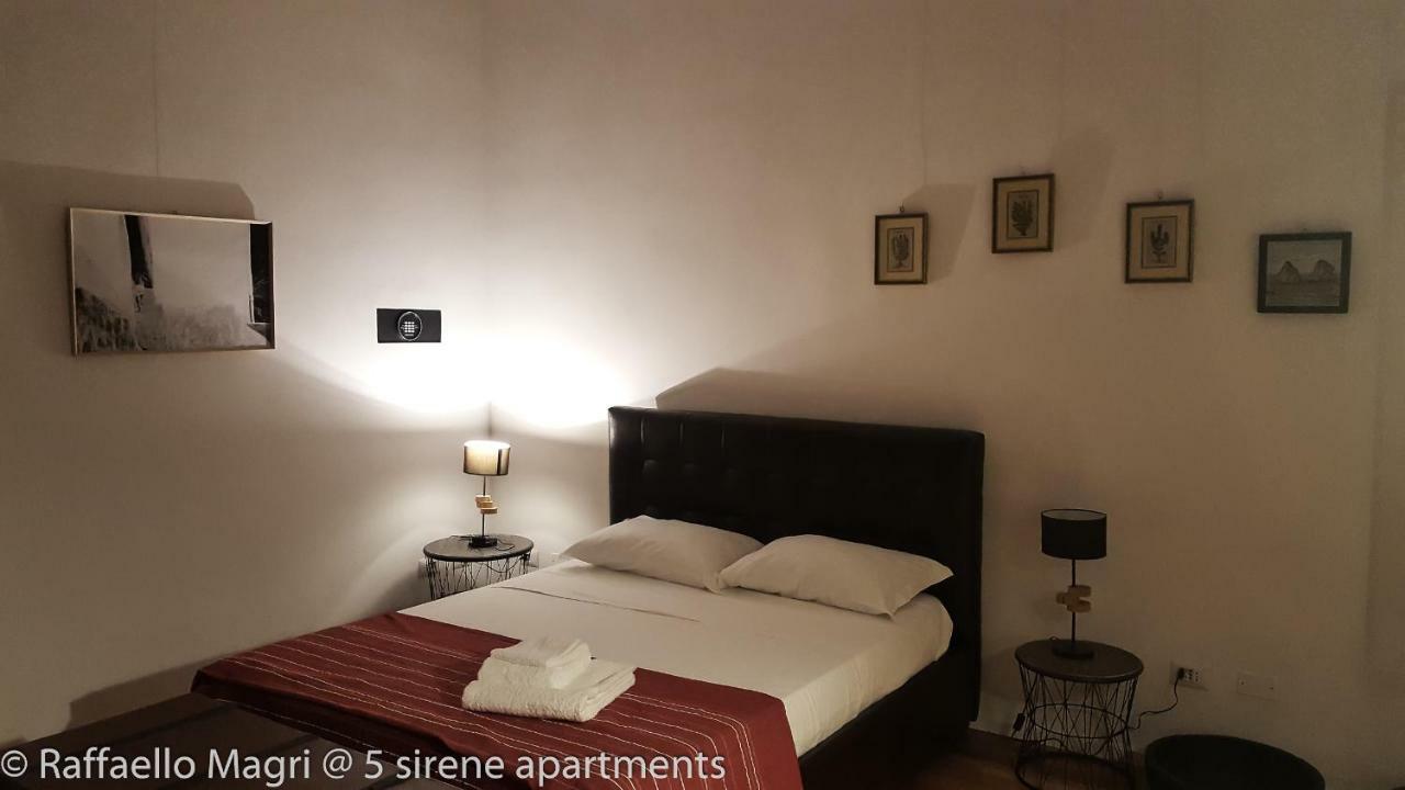 나폴리 5 Sirene B&B 외부 사진